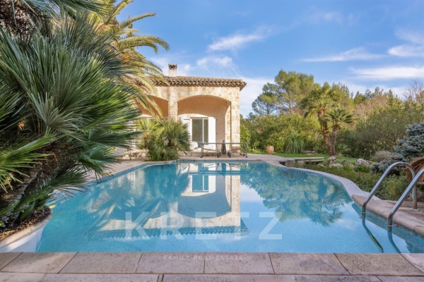 Luxury House for sale in Mougins, 1 900 000 €, Photo 1