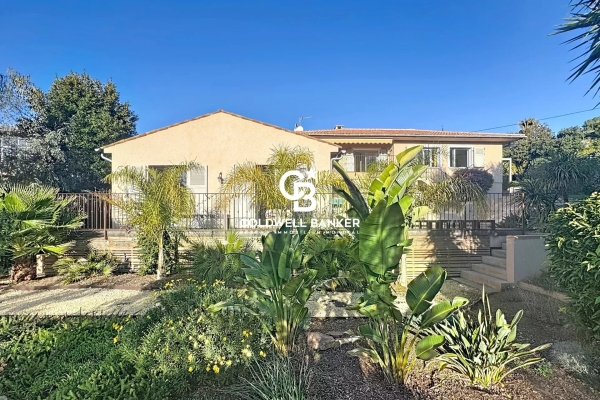 Maison de luxe à vendre à Saint-Raphaël, 1 290 000 €, Photo 1