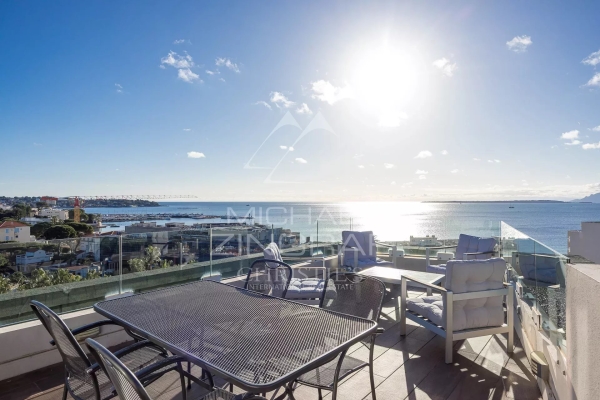 Luxury Apartment for sale in Antibes, 1 490 000 €, Photo 1