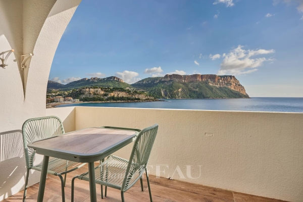 Luxury Apartment for sale in Cassis, 1 090 000 €, Photo 1