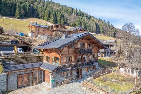 Maison de luxe à vendre à Morzine, 1 690 000 €, Photo 1