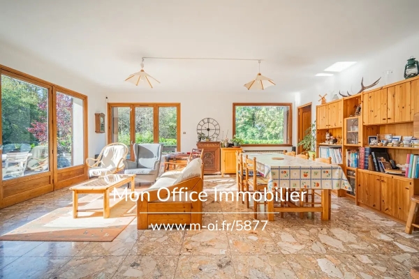 Maison de luxe à vendre à Albertville, 335 000 €, Photo 1