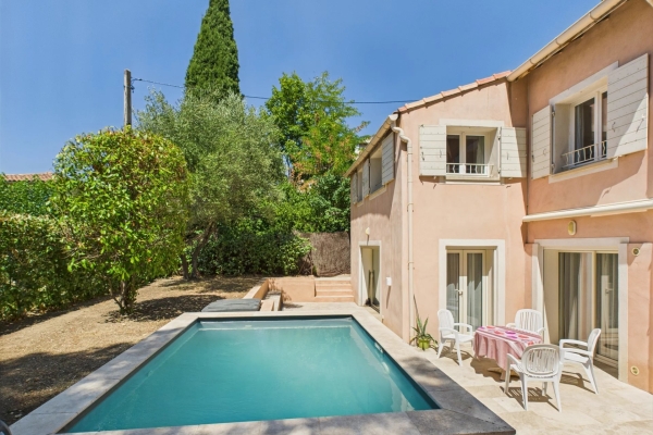 Maison de luxe à vendre à Aix-en-Provence, 1 300 000 €, Photo 2