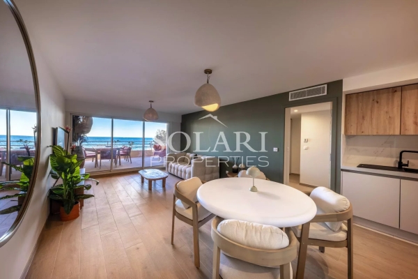 Luxury Apartment for sale in Saint-Raphaël, 590 000 €, Photo 5