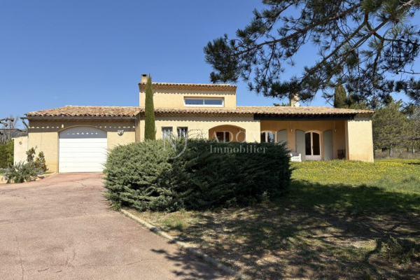 Maison de luxe à vendre à Lourmarin, 870 000 €, Photo 1