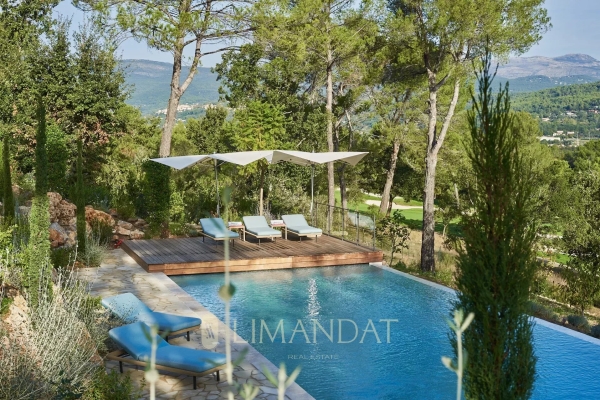 Maison de luxe à louer à Tourrettes, 23 650 €, Photo 5