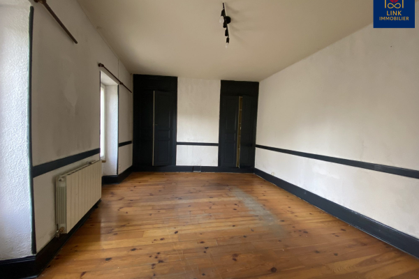 Maison de luxe à vendre à Montvendre, 158 000 €, Photo 1