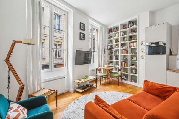 Luxury Apartment for sale in Paris 6ème, 720 000 €, Photo 1