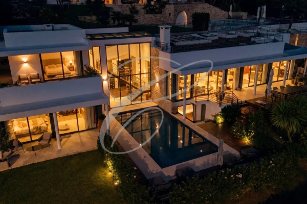 Luxury House for sale in Èze, 5 250 000 €, Photo 1