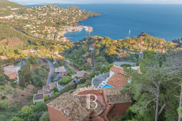 Maison de luxe à vendre à Théoule-sur-Mer, 2 900 000 €, Photo 1