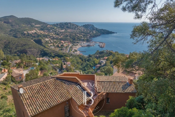 Maison de luxe à vendre à Théoule-sur-Mer, 2 900 000 €, Photo 1