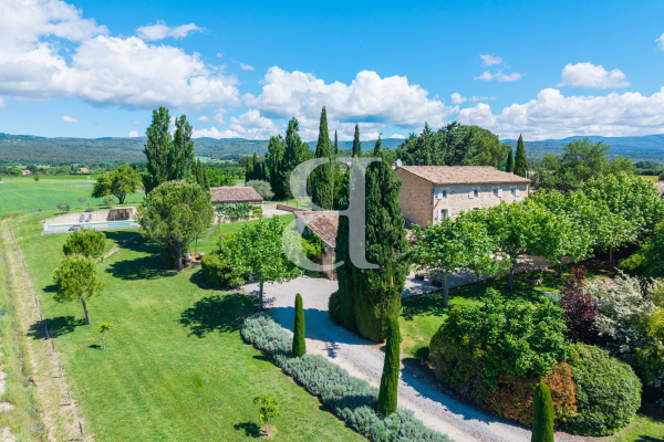 Luxury House for sale in Gordes, 1 595 000 €, Photo 2