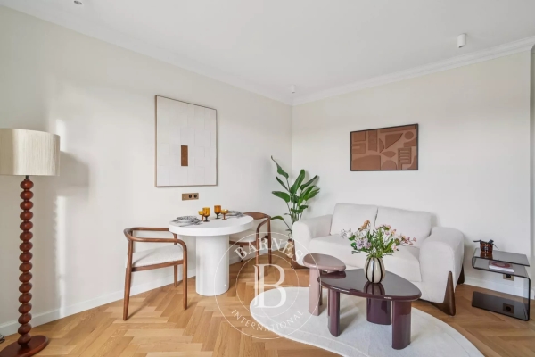 Appartement de luxe à vendre à Paris 7Ème, 800 000 €, Photo 5