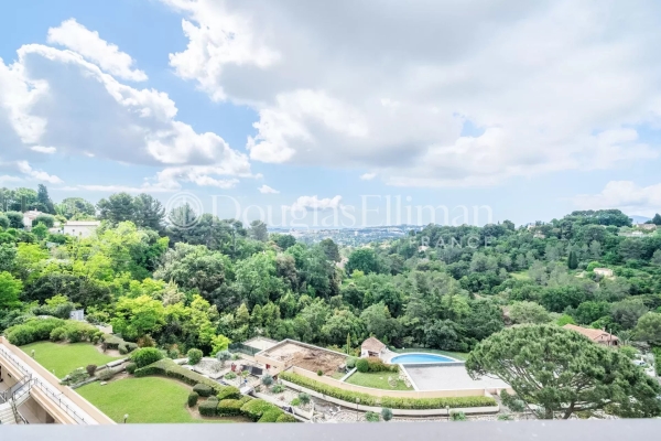 Appartement de luxe à vendre à Mougins, 1 275 000 €, Photo 1