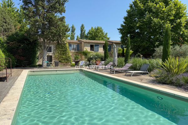 Maison de luxe à vendre à Saint-Rémy-de-Provence, 3 360 000 €, Photo 1