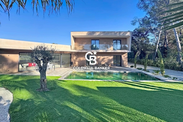 Luxury House for sale in Saint-Raphaël, 1 995 000 €, Photo 3