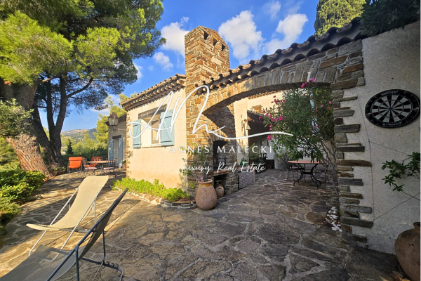 Maison de luxe à vendre à Le Lavandou, 1 470 000 €, Photo 3