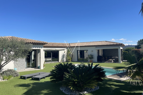 Maison de luxe à vendre à Plan-de-La-Tour, 1 330 000 €, Photo 1