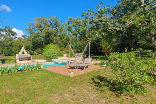 Maison de luxe à vendre à Plan-de-La-Tour, 1 175 000 €, Photo 1