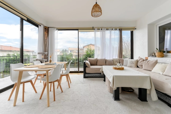 Maison de luxe à vendre à Sainte-Consorce, 625 000 €, Photo 1