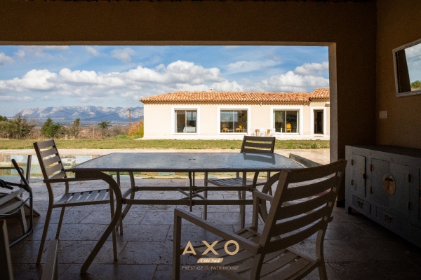 Maison de luxe à vendre à Trets, 985 000 €, Photo 3