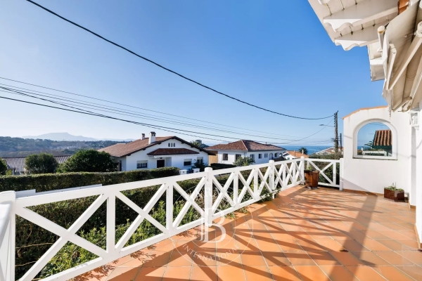 Maison de luxe à vendre à Biarritz, 1 590 000 €, Photo 2