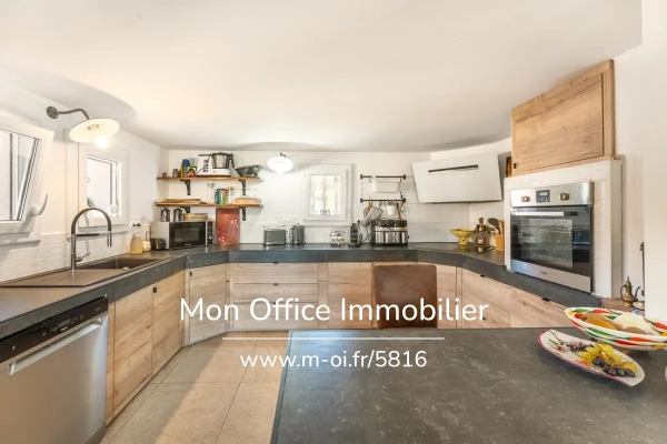 Luxury House for sale in La Verdière, 529 000 €, Photo 5