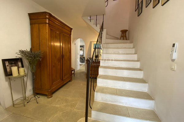 Maison de luxe à vendre à Gordes, 989 500 €, Photo 7