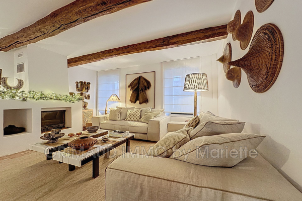 Maison de luxe à vendre à La Garde-Freinet, 560 000 €, Photo 1