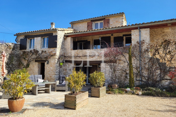 Maison de luxe à vendre à Simiane-la-Rotonde, 579 500 €, Photo 1