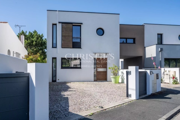 Maison de luxe à vendre à La Rochelle, 895 000 €, Photo 3