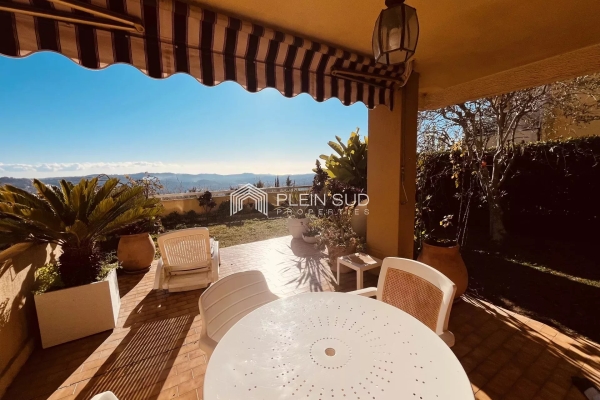 Appartement de luxe à vendre à Grasse, 480 000 €, Photo 1