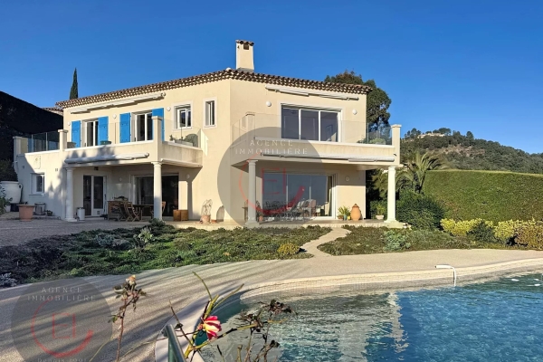 Maison de luxe à vendre à Les Adrets de l'Esterel, 1 450 000 €, Photo 1