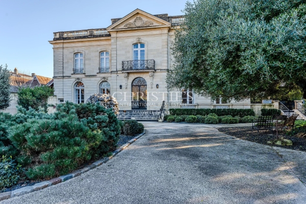 Luxury House for sale in Bordeaux, 5 460 000 €, Photo 1