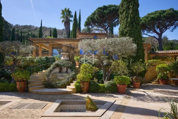 Maison de luxe à vendre à Ramatuelle, 12 766 000 €, Photo 3