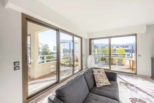 Appartement de luxe à vendre à Antibes, 749 000 €, Photo 3