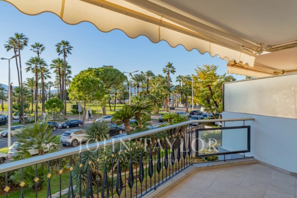 Luxury Apartment for sale in Cannes, 1 890 000 €, Photo 1