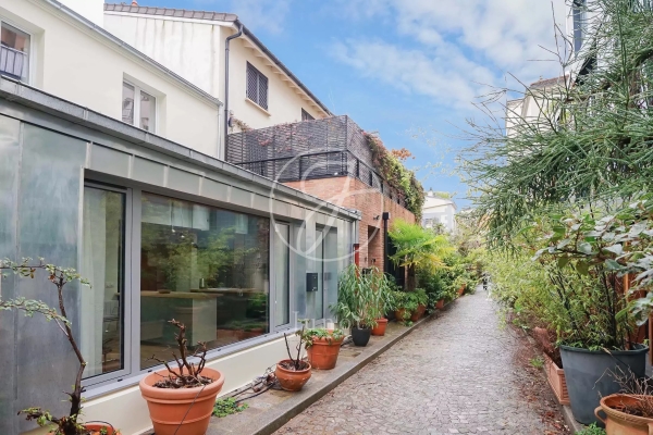 Maison de luxe à vendre à Paris 17Ème, 875 000 €, Photo 1