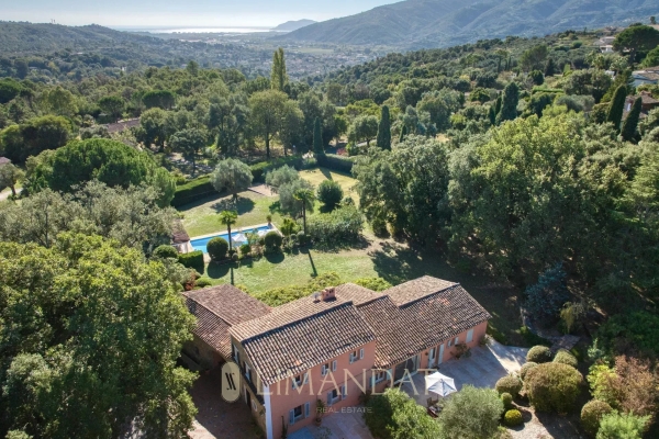 Maison de luxe à vendre à Mougins, 2 190 000 €, Photo 1