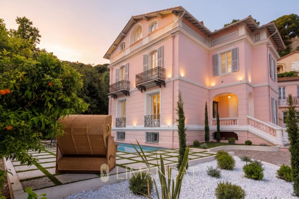 Luxury House for rental in Beaulieu-sur-Mer, 35 000 €, Photo 1