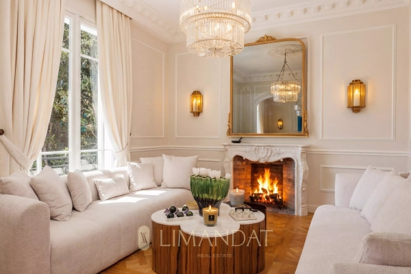 Luxury House for rental in Beaulieu-sur-Mer, 25 000 €, Photo 1