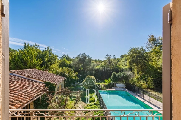 Maison de luxe à vendre à Roquefort-les-Pins, 1 095 000 €, Photo 2
