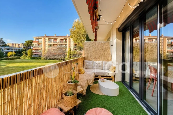 Appartement de luxe à vendre à Le Cannet, 265 000 €, Photo 1