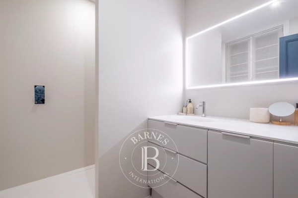 Luxury Apartment for sale in Paris 6Ème, 1 490 000 €, Photo 7