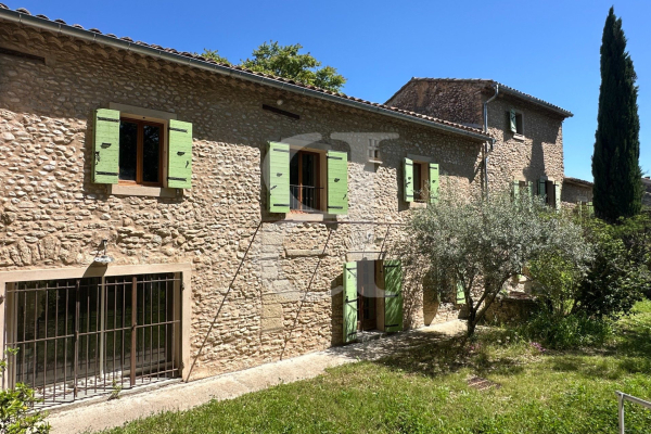 Maison de luxe à vendre à Gordes, 750 000 €, Photo 1