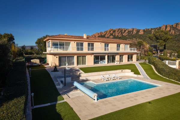 Luxury House for sale in Saint-Raphaël, 2 490 000 €, Photo 1