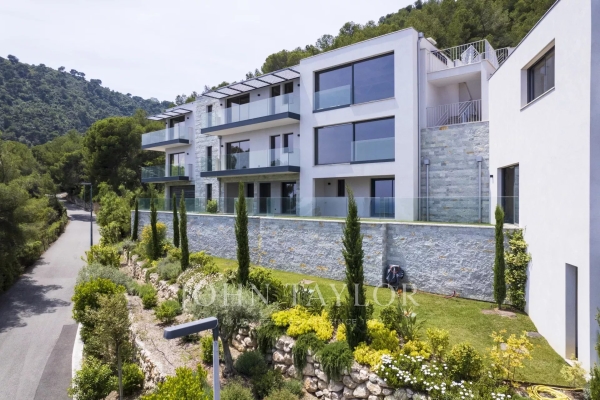 Maison de luxe à vendre à Èze, 4 000 000 €, Photo 1