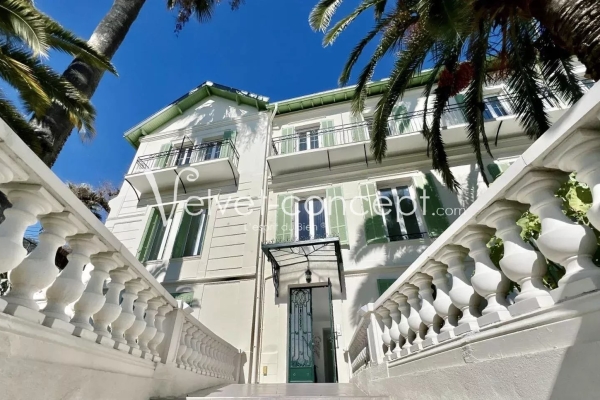 Luxury Apartment for sale in Magagnosc, 565 000 €, Photo 1