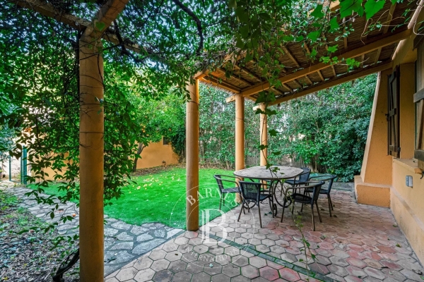 Maison de luxe à vendre à Saint-Tropez, 1 595 000 €, Photo 2
