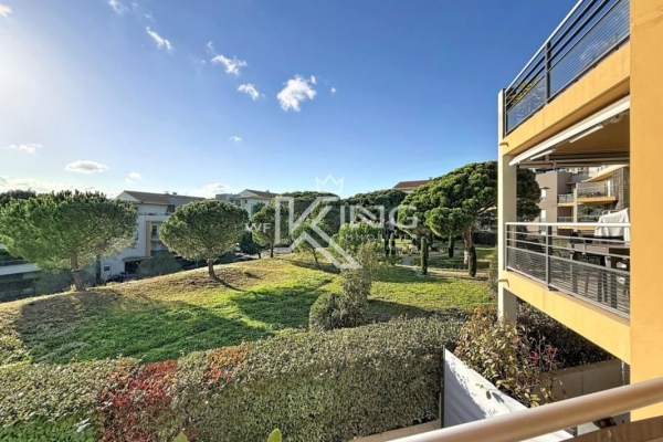 Appartement de luxe à vendre à Fréjus, 237 000 €, Photo 2